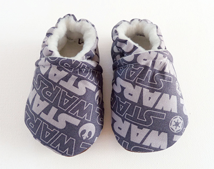 Star Wars Baby Booties by Donna Shaw