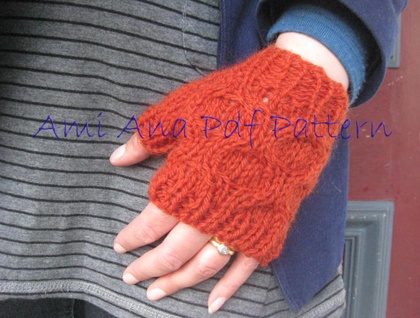 PDF PATTERN ONLY Chunky Knit Honeycomb Cable Fingerless Mittens with Thumb