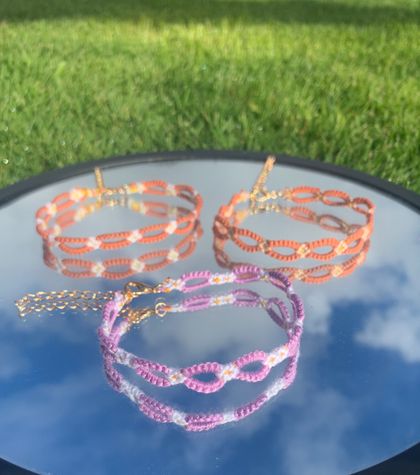 Custom coloured Daisy chain bracelet 