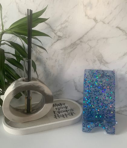 Phone stand/holder blue glitter