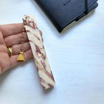 Polymer Clay BOOKMARKER in Plum Marble | Unique Bookmarker | Book Lovers | Unique Handmade Gift