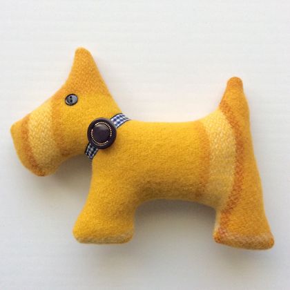 Golden Yellow Wool Blanket Scottie Dog Toy