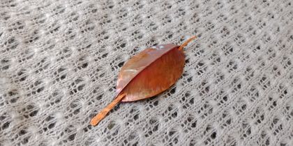 Fold formed leaf shawl pin