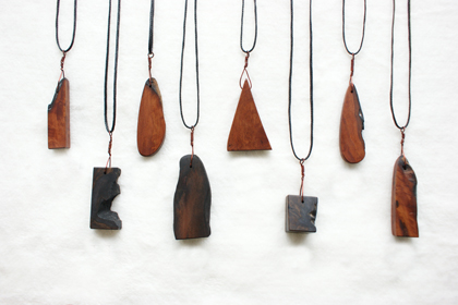 Cobredera pendants