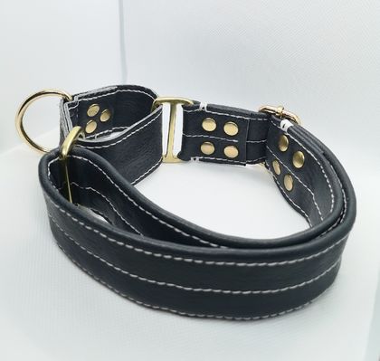 Hand-Made Stunning Leather Padded Collar