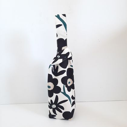 Wine Bag / Wine Gift  Bag (Flower Bloom Ivory)