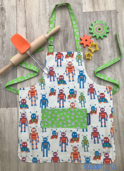 Children’s apron - Robots unite!