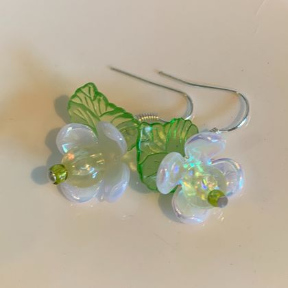 Earrings: Bridal Blossom ('Bridal white and green' range)
