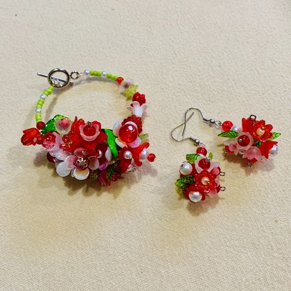 Set: Red and White Blossom Bracelet and Earrings ('Clusters' range)