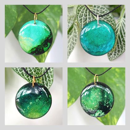 Turquoise, Emerald and Forest Green Necklace Pendants 25mm/2.5cm