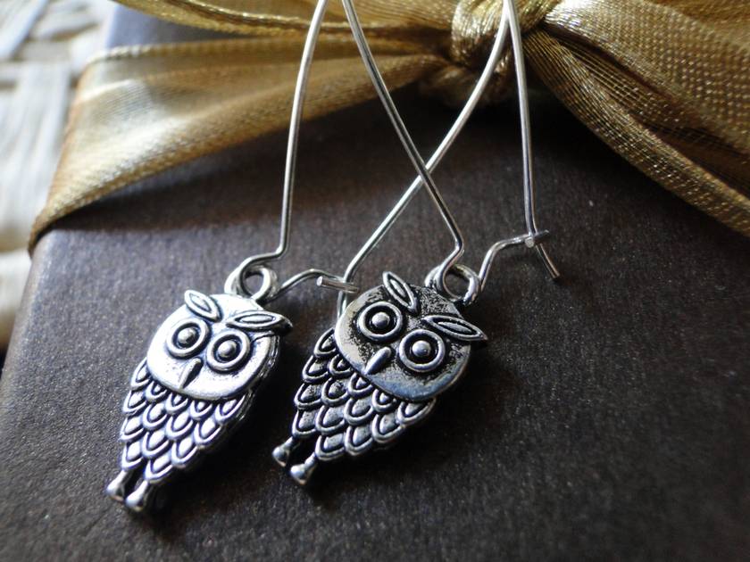Cute owl earrings in silver | Felt