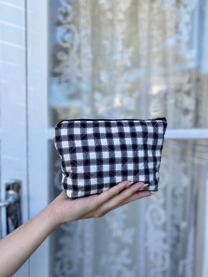 Black & White gingham makeup pouch(small)
