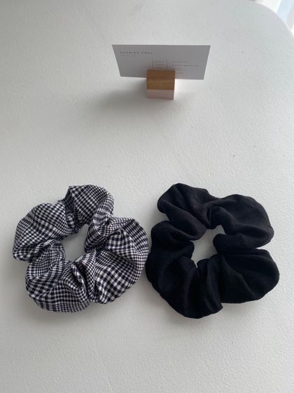 Linen & Cotton/Linen Scrunchies 2packs (Check & Black)