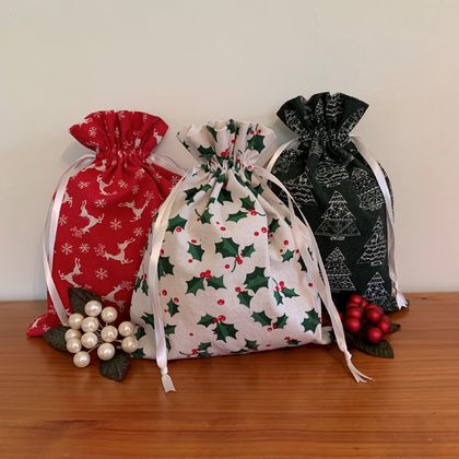 Reusable fabric Christmas gift bags