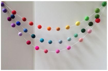 Rainbow/Multicolor Felt balls Garland 3 metres adjustable 