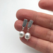 Pearl Stud Earrings with textured short bar
