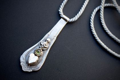 Upcycled sterling silver necklace with peridot