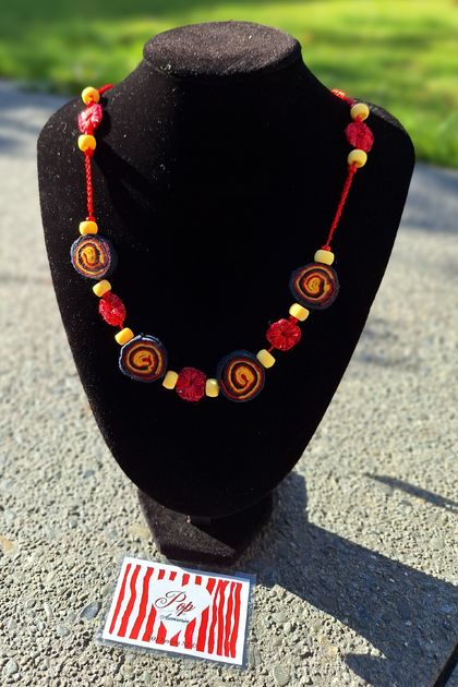 Handmade Chunky Multi-toned Felt Bead Necklace 