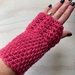 Fabulous Vintage Rose Pink Pure Wool Wristwarmers/Fingerless Gloves 