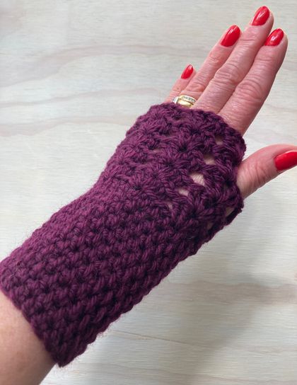 Fabulous Dark Berry Pure Wool Wristwarmers/Fingerless Gloves 