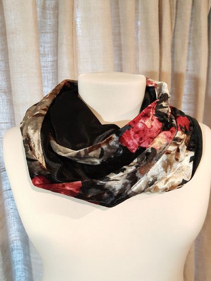 Infinity Scarf Velvet Floral Print with Black Contrast
