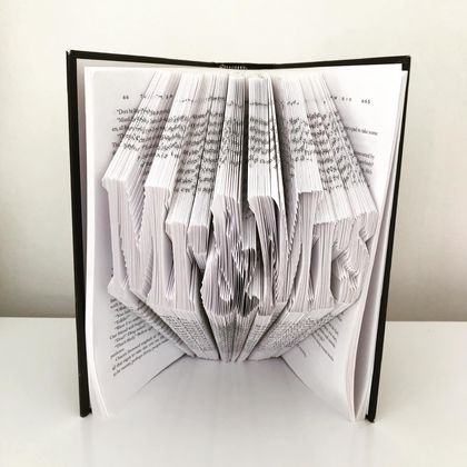 Book folding pattern - "Mr&Mrs" - plus folding instructions