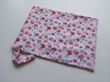 Wet Bag "Lovely Strawberry"