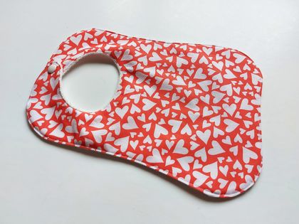 Organic Baby Bib "L♡ve Hearts"