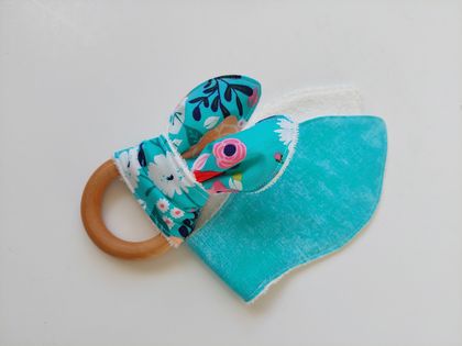Natural & Wooden Teething Ring "Floral"