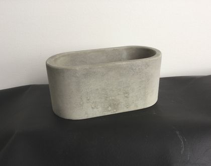 Rectangle concrete pot