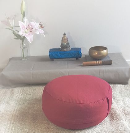 Meditation cushion - maroon