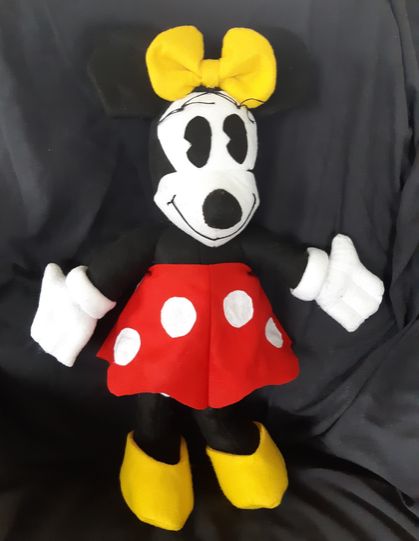 Mrs Mouse ( Minnie's cousin)