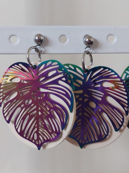 White Metallic Monstera Earrings