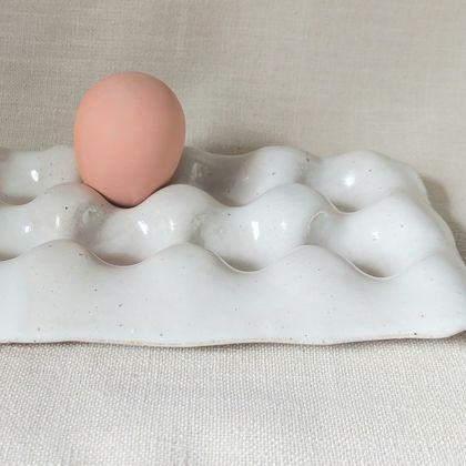 Ceramic 10 x Egg Holder - Crisp White