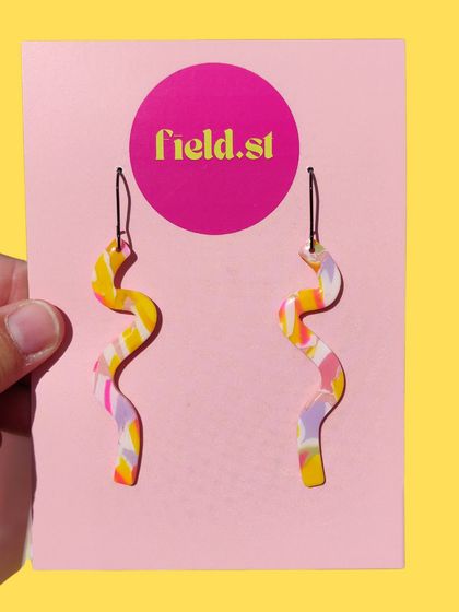 Wiggle earrings in bright colours