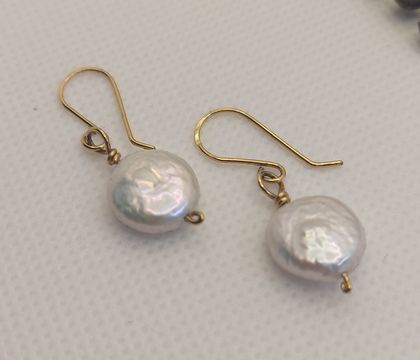 Keshi Pearl Earrings - Coin