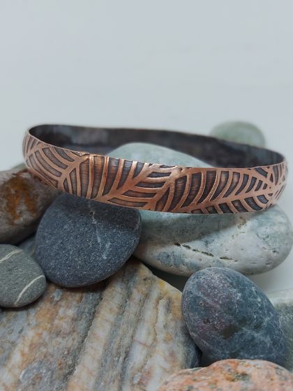 Copper textured Bangle