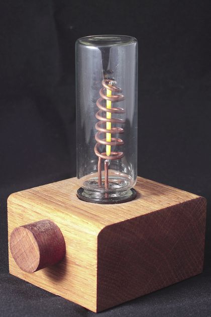 Decorative filament lamp