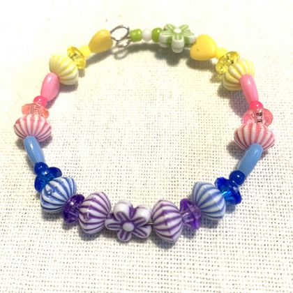 Bracelet: Rainbow Flowers, Shells & Hearts - Shells and Pearls range