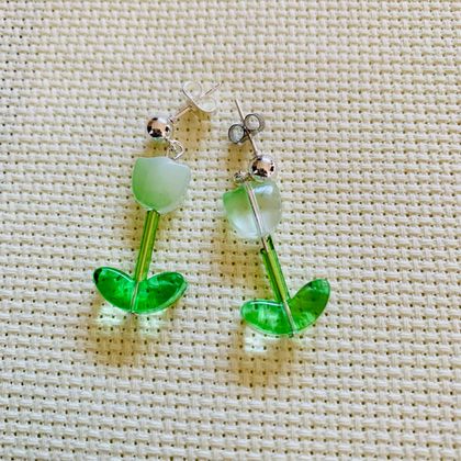 Earrings: Tiny Tulips - Green