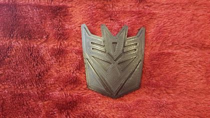 Transformers-Decepticon 0r Auobot badge
