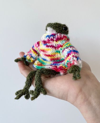 Knitted Frog No.28 Sale