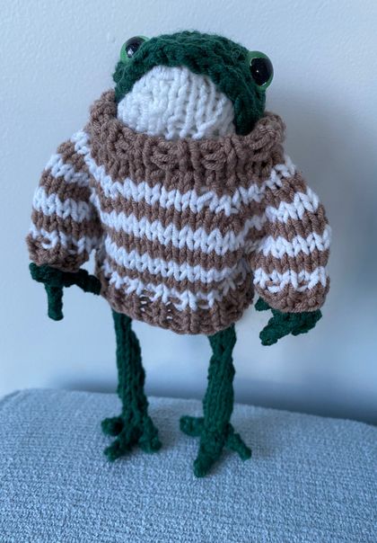 Knitted Frog No.49