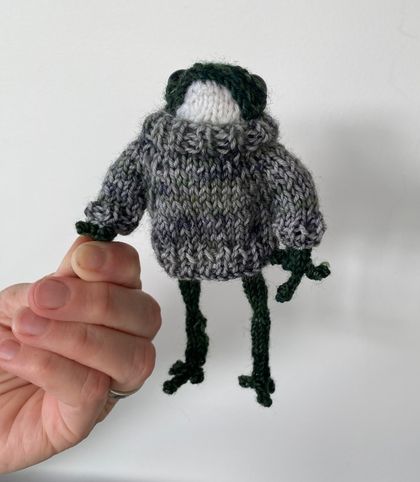 Knitted Frog No.55