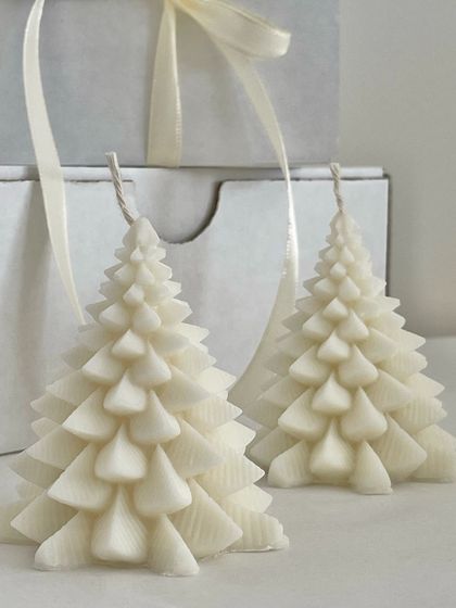 Blaze Christmas Tree Candle