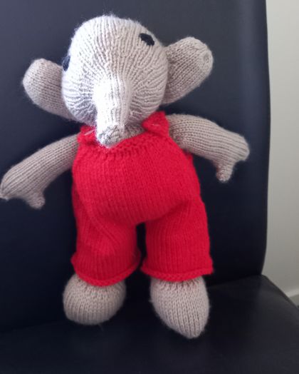 Elephant soft toy, hand knitted. 