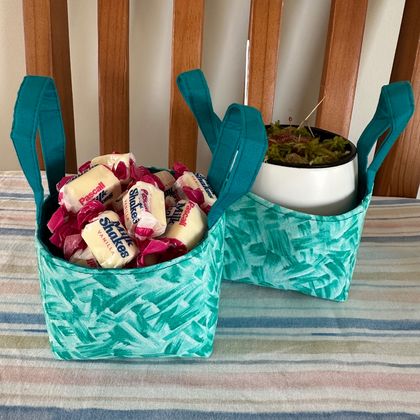 Mini baskets, aqua