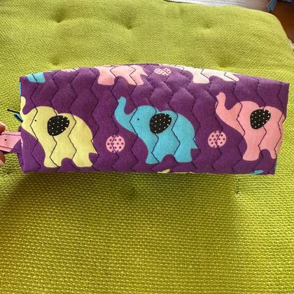 Box pouch, elephant