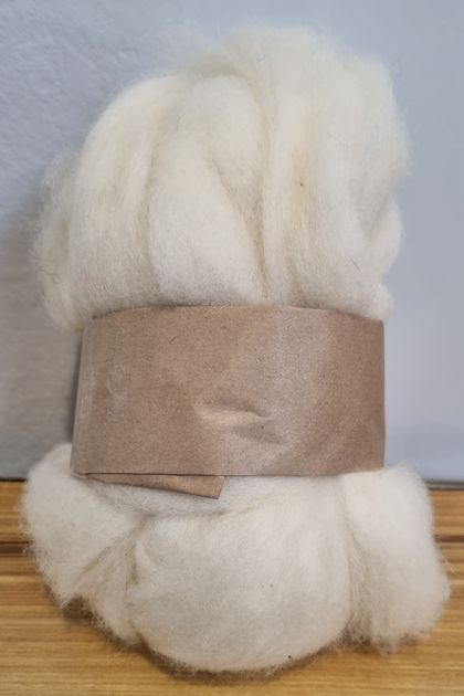 Carded Lambs Wool White