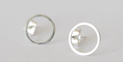 Circle studs in sterling silver